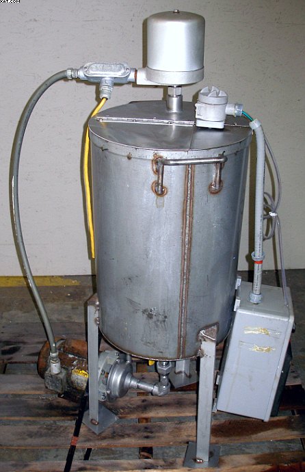 Stainless Steel Tank, 15 gallons, flat bottom with drain,